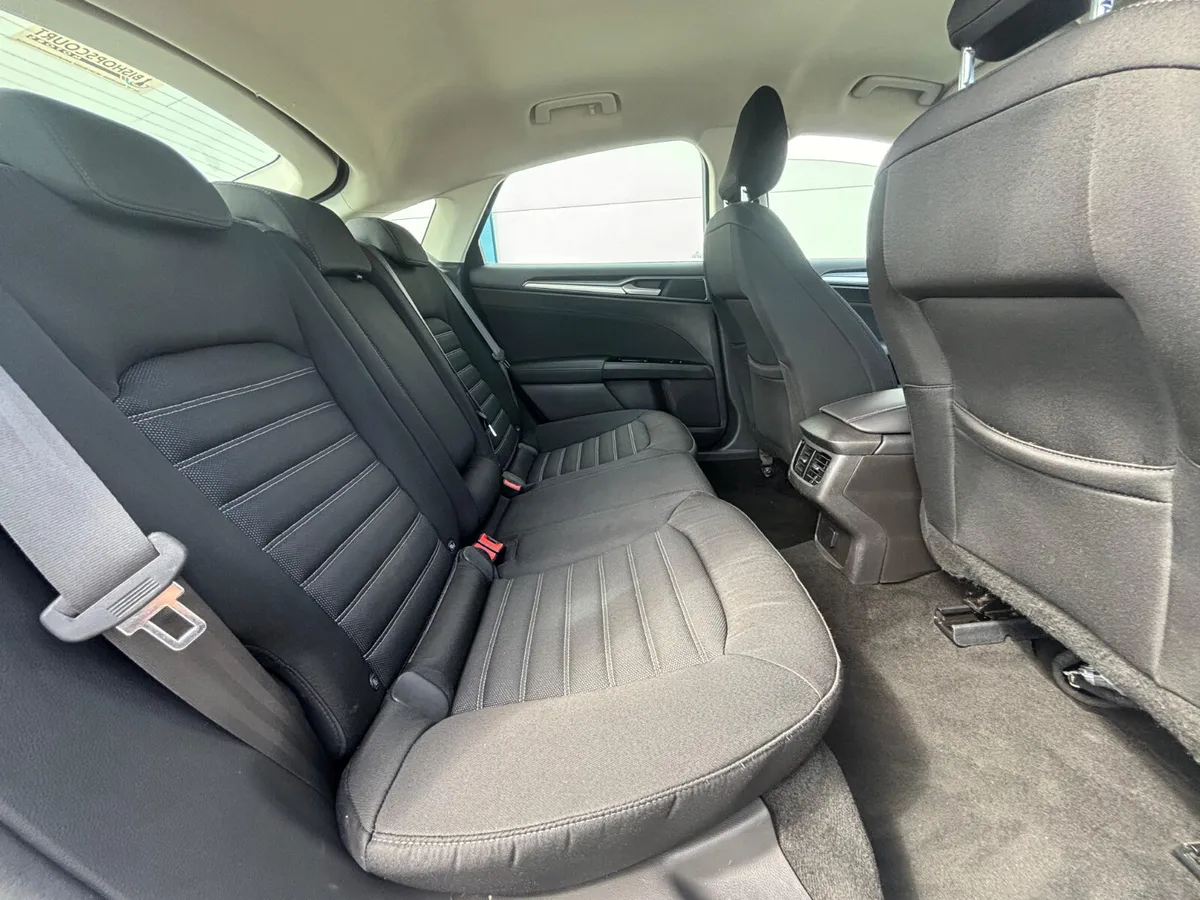 Ford Mondeo 2019 - Image 4