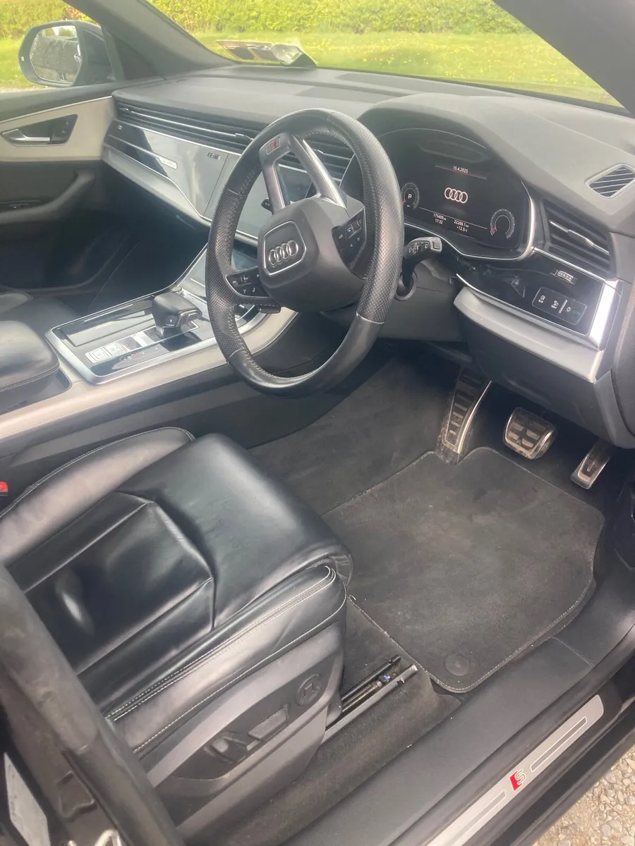 Audi Q8 2019 - Image 2