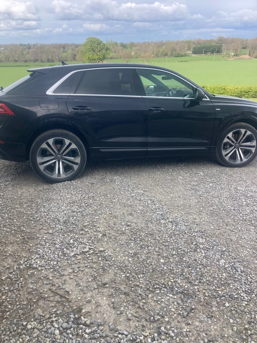 Audi Q8 2019 - Image 1