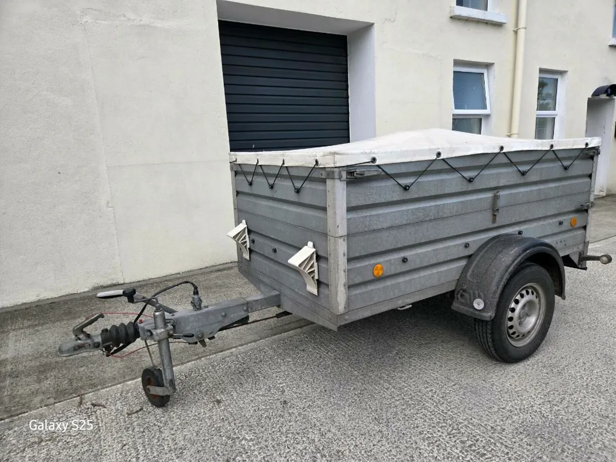 Galvanised, well balanced, car trailer - Image 1
