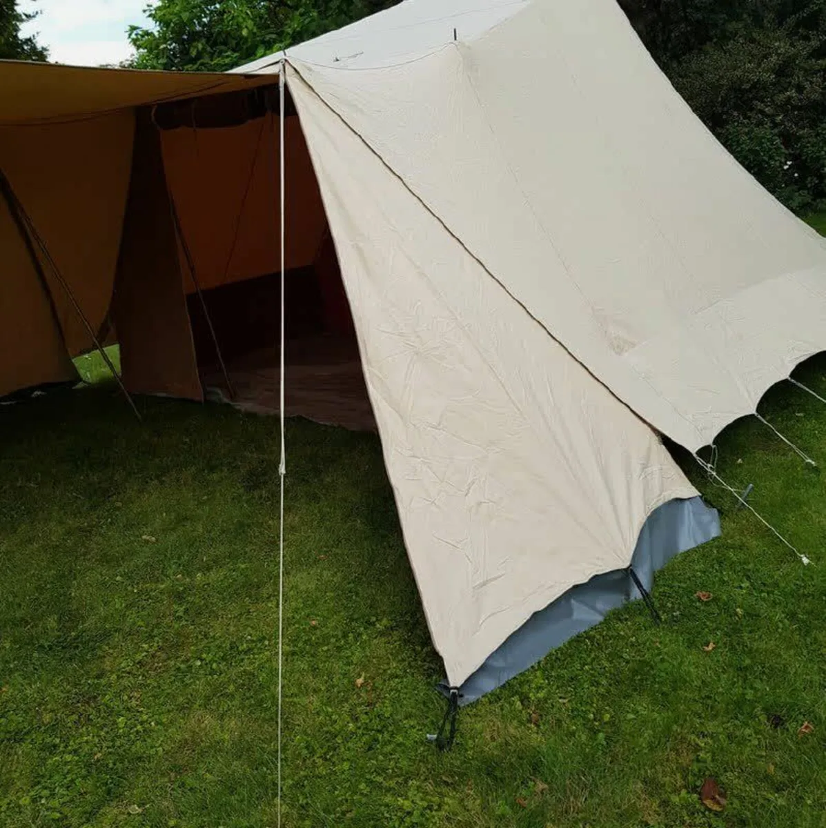 De Waard tent – the “Vergrote Zilvermeeuw” model, - Image 3