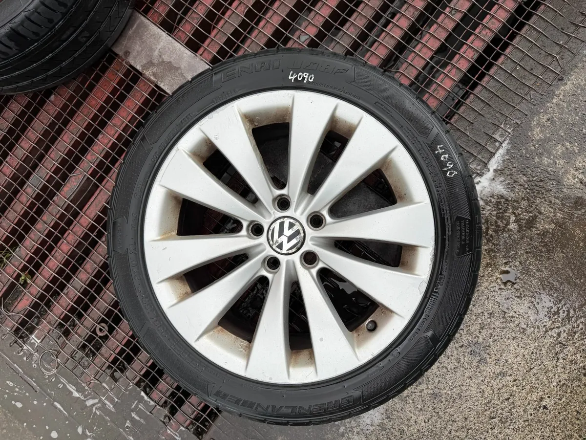 PASSAT 17" ALLOY WHEELS - Image 1