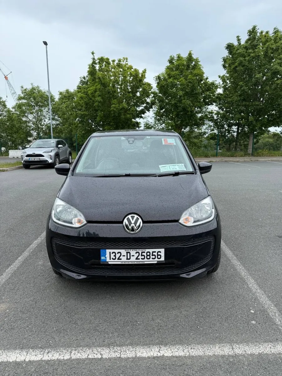Volkswagen up! 2013 - Image 1