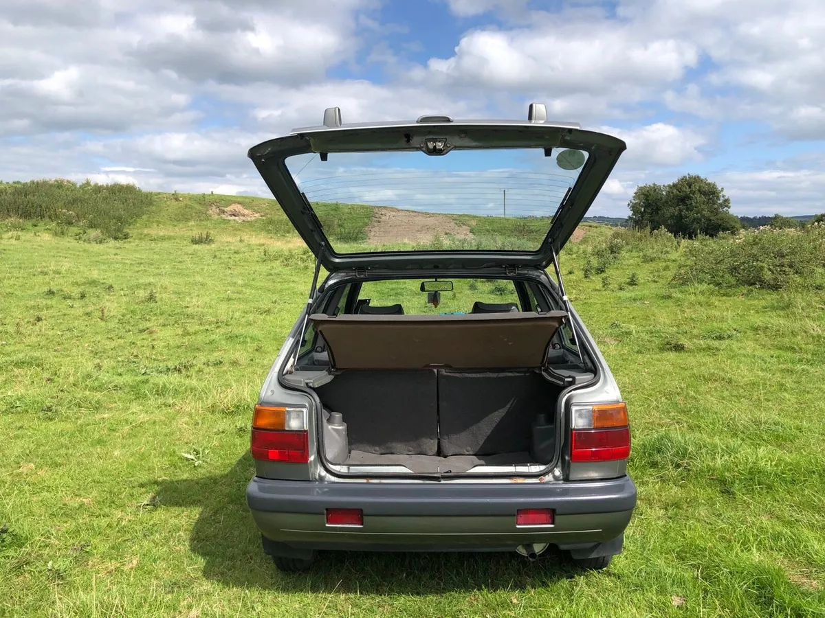 91 Nissan Micra - Image 4