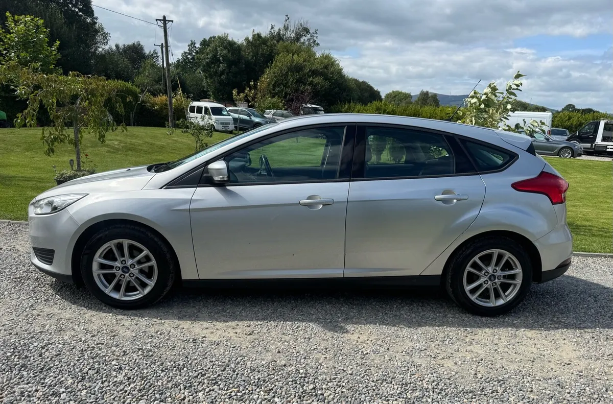 Ford Focus - Image 3