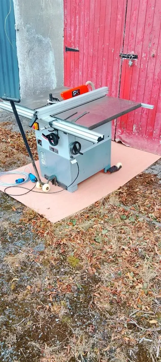 Table saw - Image 2
