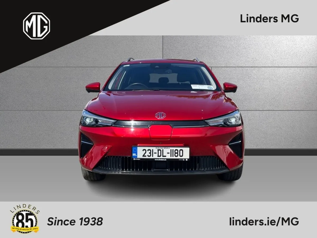 MG MG5 Long Range - Exclusive - Image 2