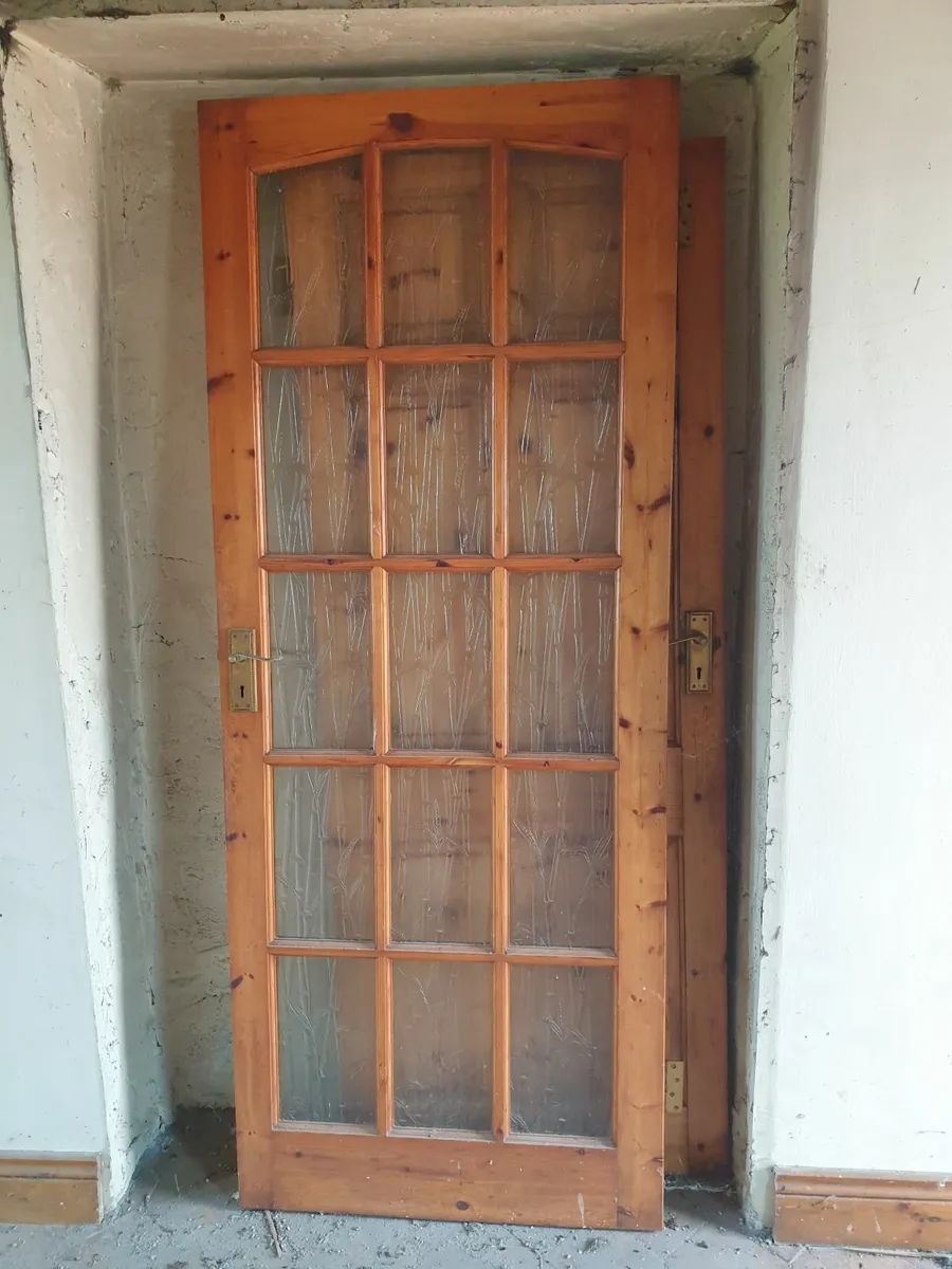 Roof Tiles, Doors, Windows - Image 3