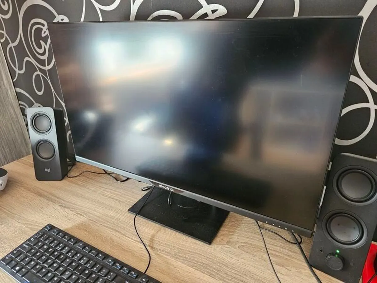 electriQ 28" IPS 4K UHD 144Hz 0.9ms Gaming Monitor - Image 2