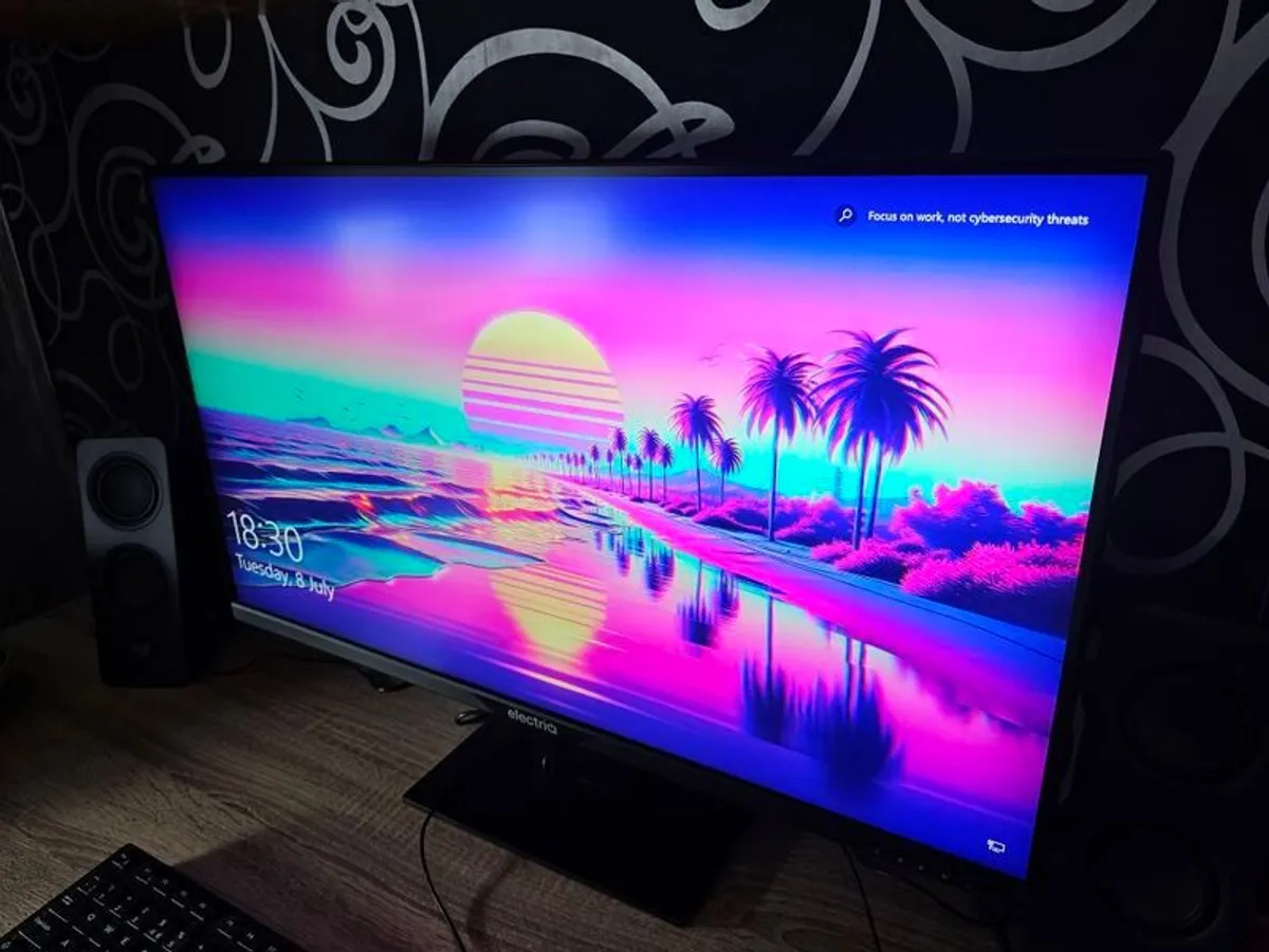 electriQ 28" IPS 4K UHD 144Hz 0.9ms Gaming Monitor - Image 3