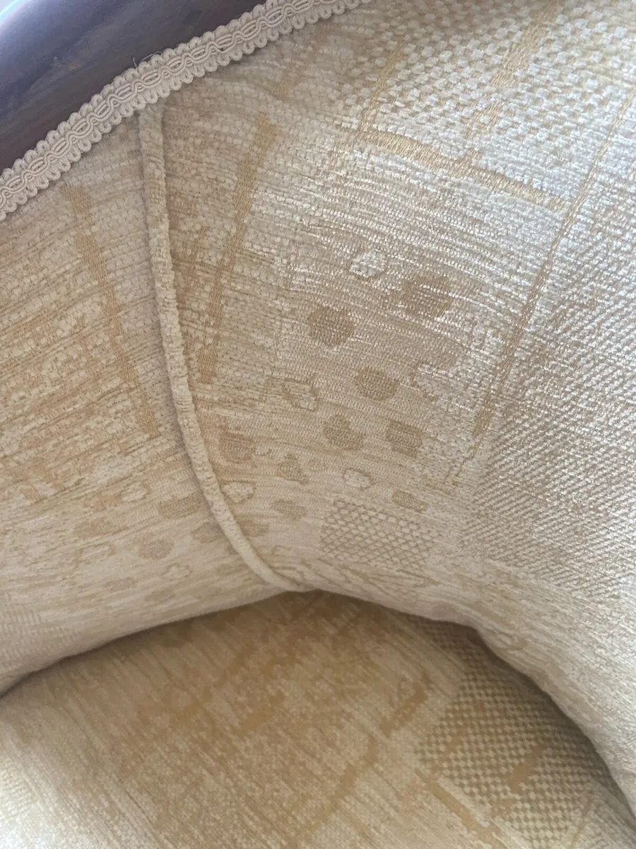 Tub Chair - Image 3