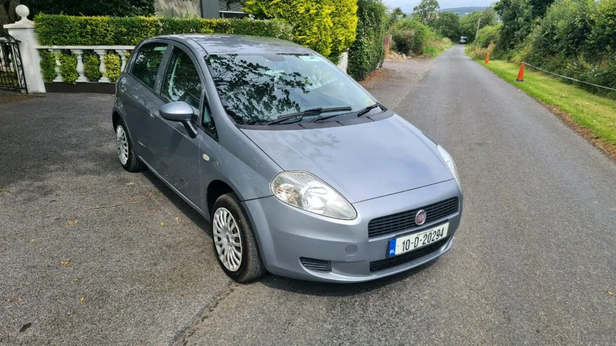 2010 fiat punto 1.2 petrol - Image 1