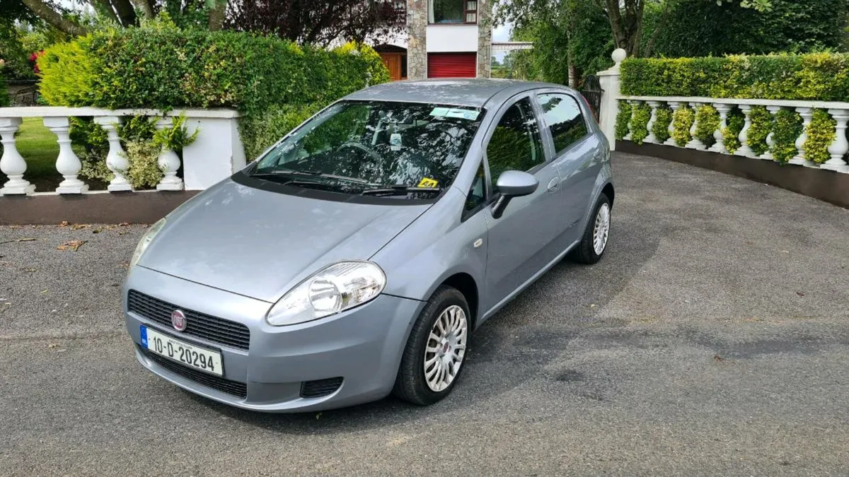 2010 fiat punto 1.2 petrol - Image 2