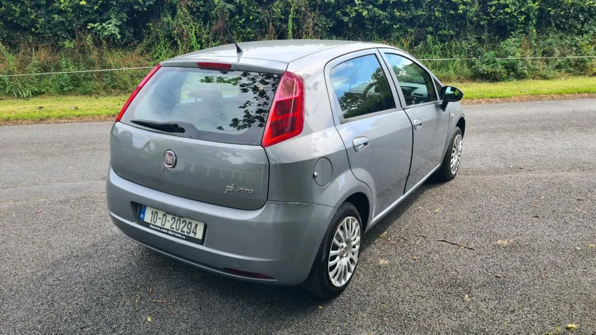 2010 fiat punto 1.2 petrol - Image 4