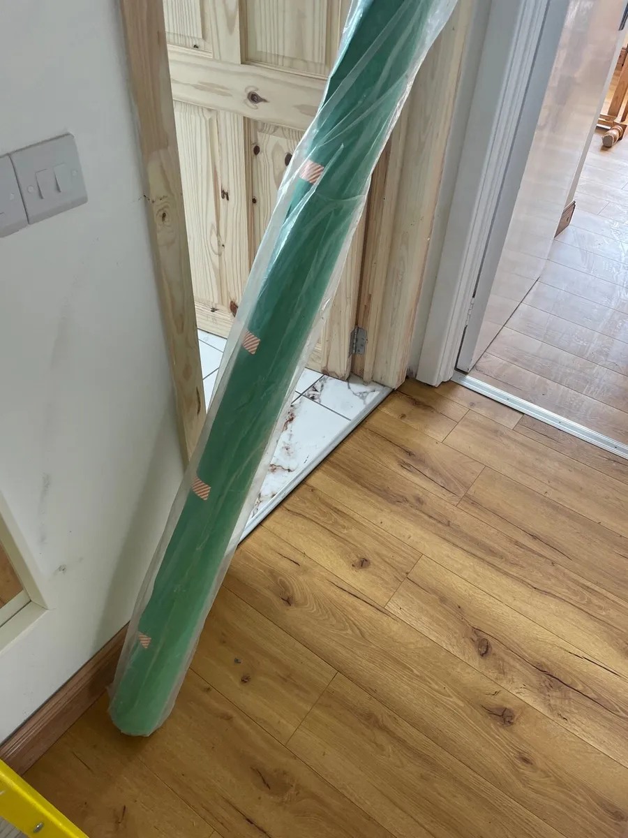 Large new in pack green paper - Image 2