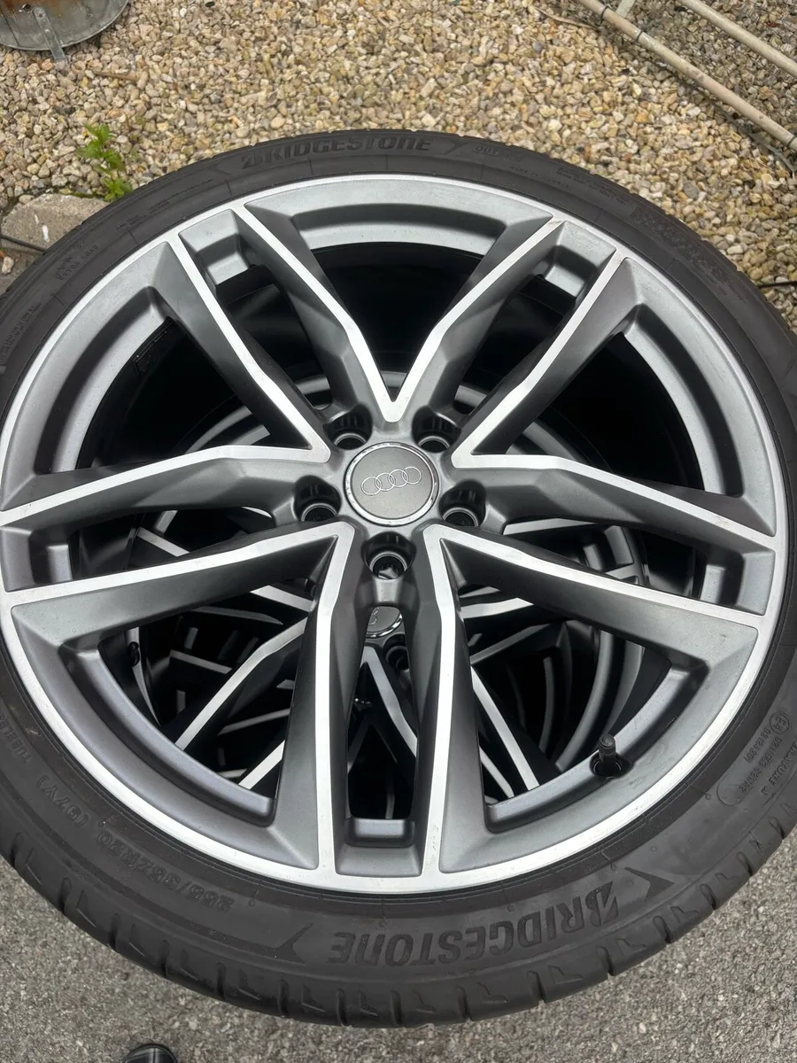 Genuine Audi 20” alloys & tyres - Image 1