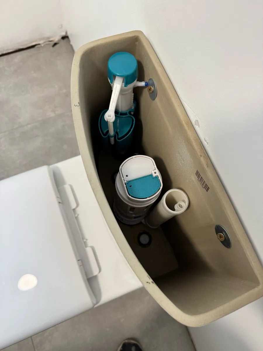 Brand New Toilet - Image 4