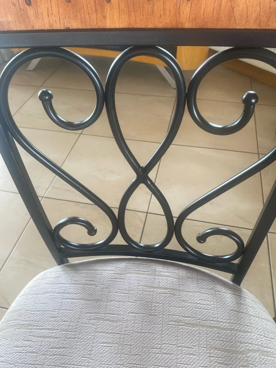 2 chairs - Image 4