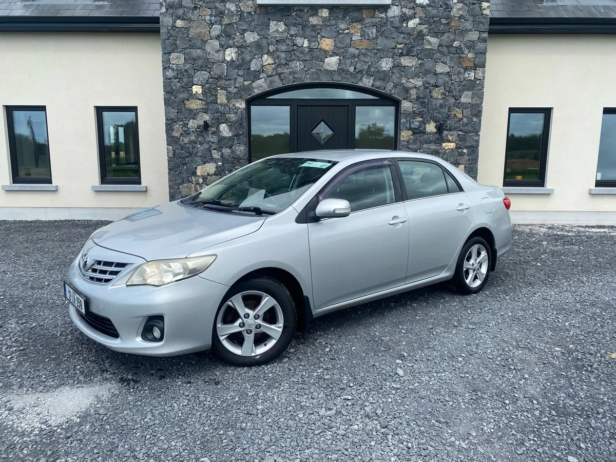 Toyota Corolla diesel Luna - Image 1