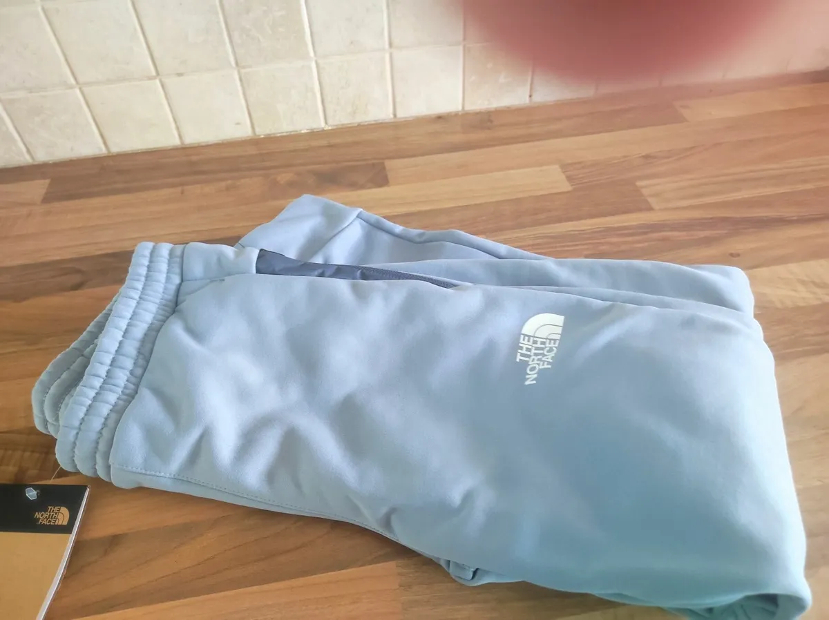 Boy's tracksuits - Image 4