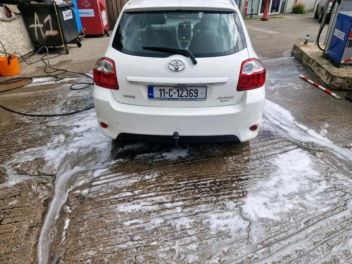 Toyota Auris Van New DOE.. - Image 4