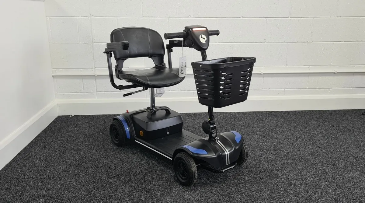 Rascal VelumiLi Mobility Scooter - Image 4