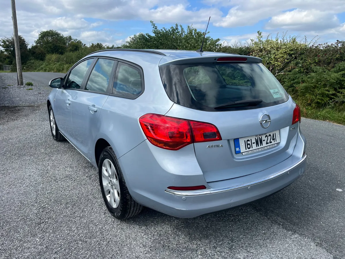 Opel Astra 2016 - Image 4