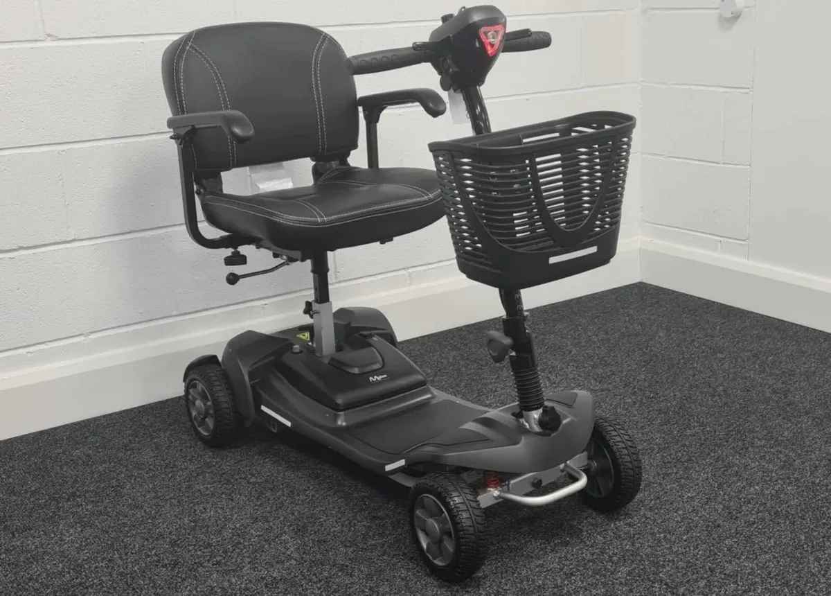 Motion Healthcare Alumina Mobility Scooter - Image 3