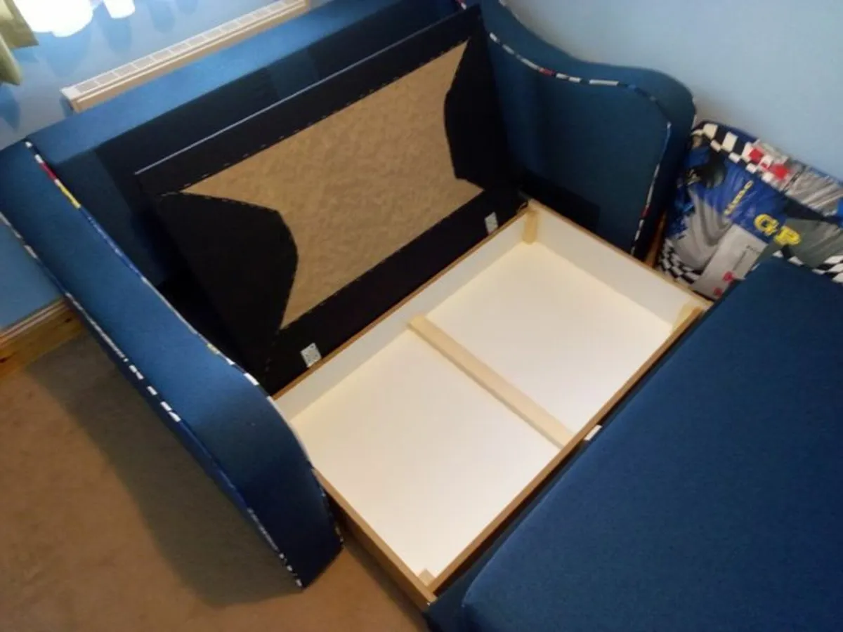 Kids Formula 1 Folding sofa Bed - Image 4