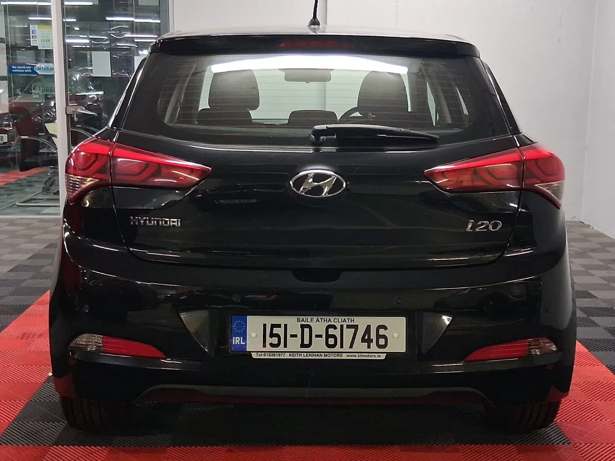 2015 Hyundai i20 **FINANCE AVAILABLE** - Image 4