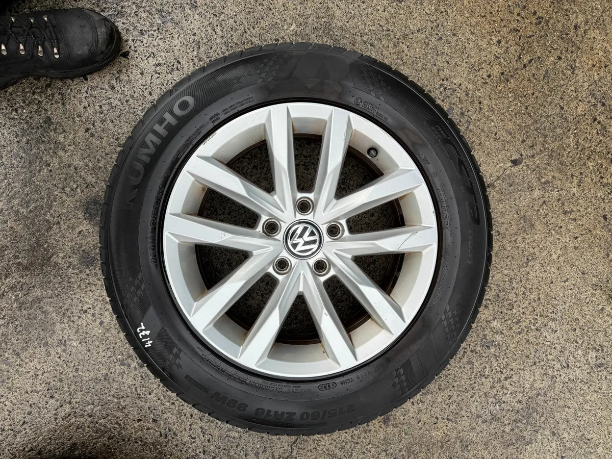 VOLKSWAGEN GOLF 16" ALLOY WHEELS - Image 2