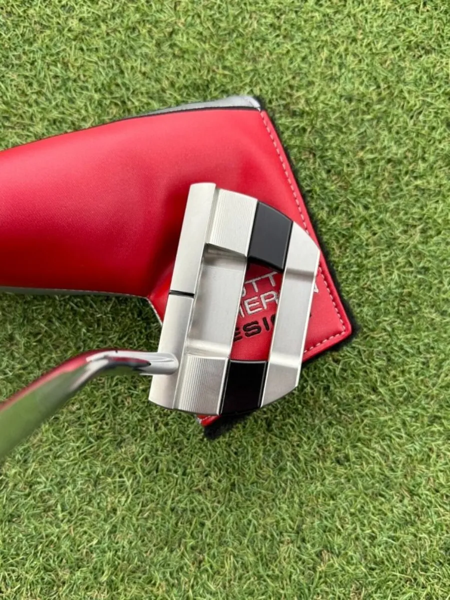 SCOTTY CAMERON STUDIO STYLE FASTBACK 2025 PUTTER - Image 4