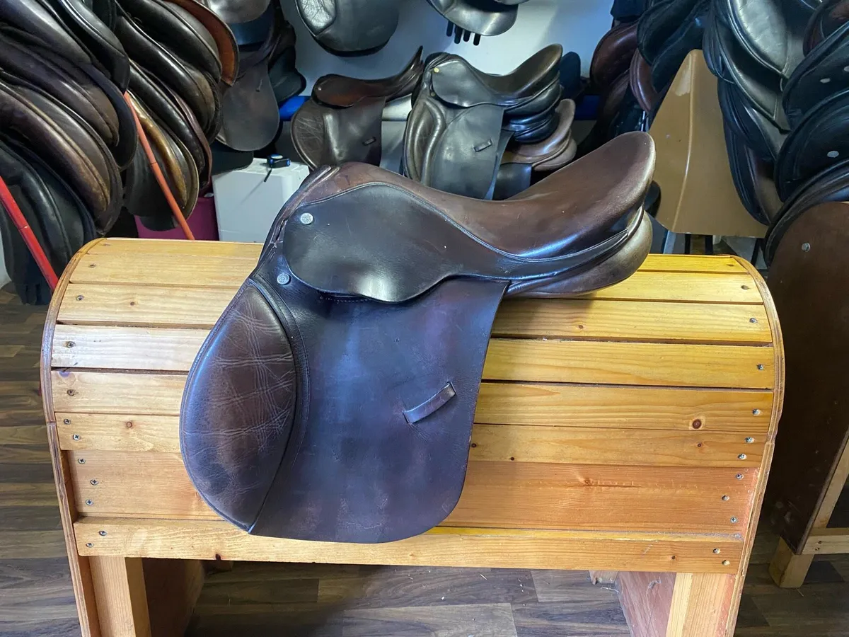 Berney brothers small Leather pony saddle - Image 1