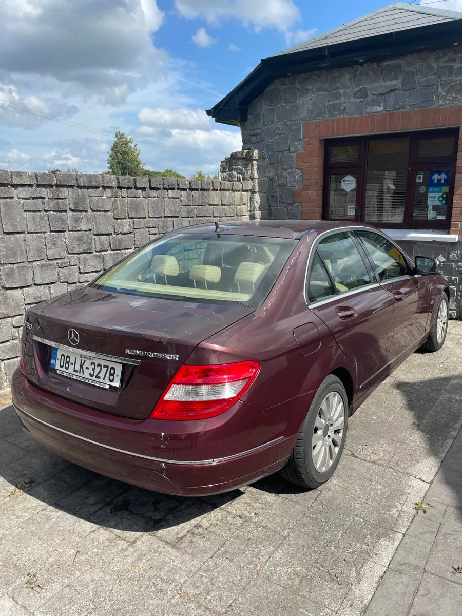 Mercedes-Benz C-Class 2008 - Image 4