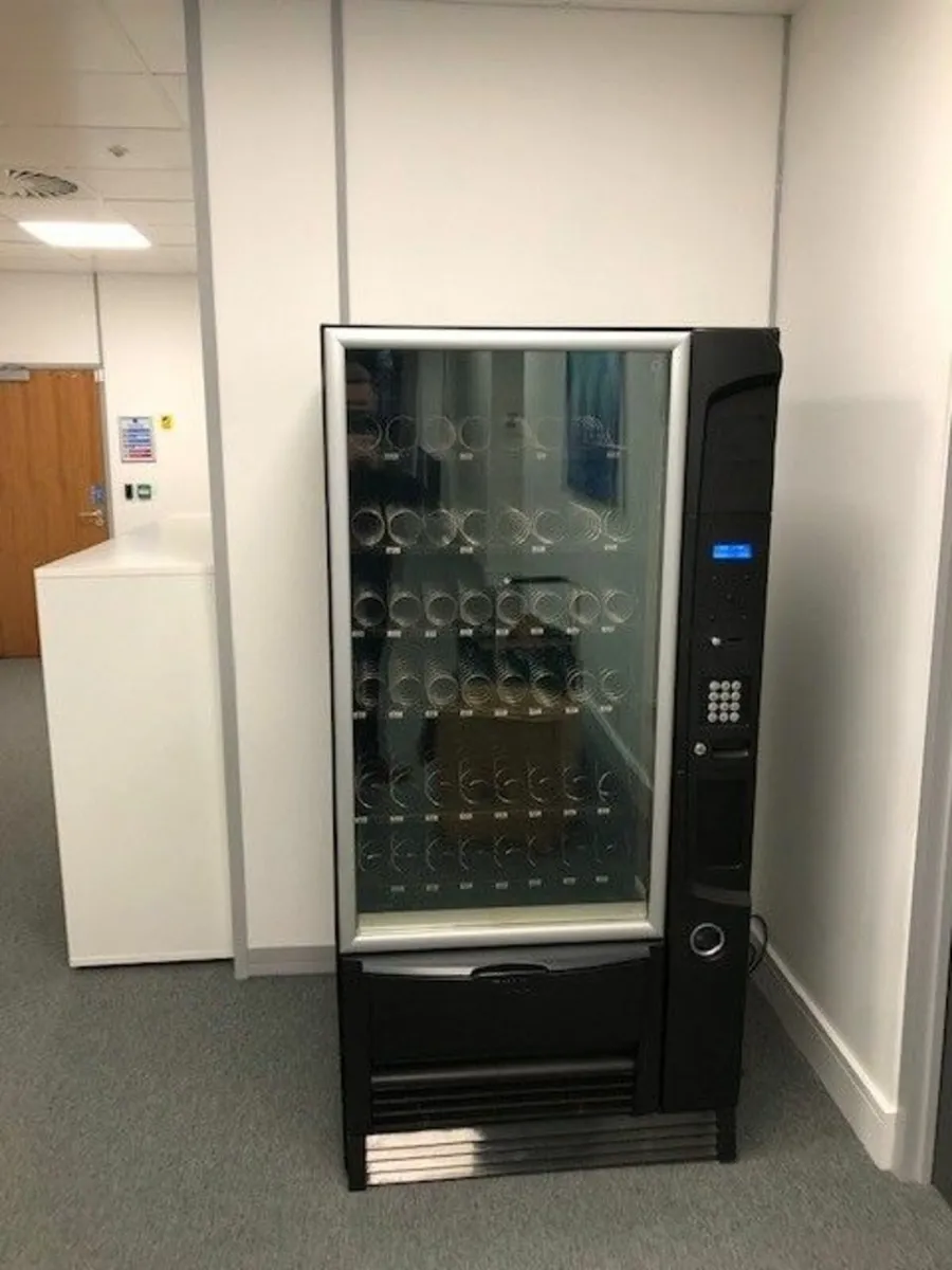 Vending Machine - Necta Rondo