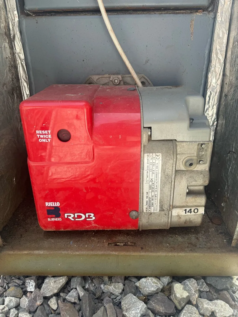 Grant Kerosene Oil boiler with RDB Burner - Image 3