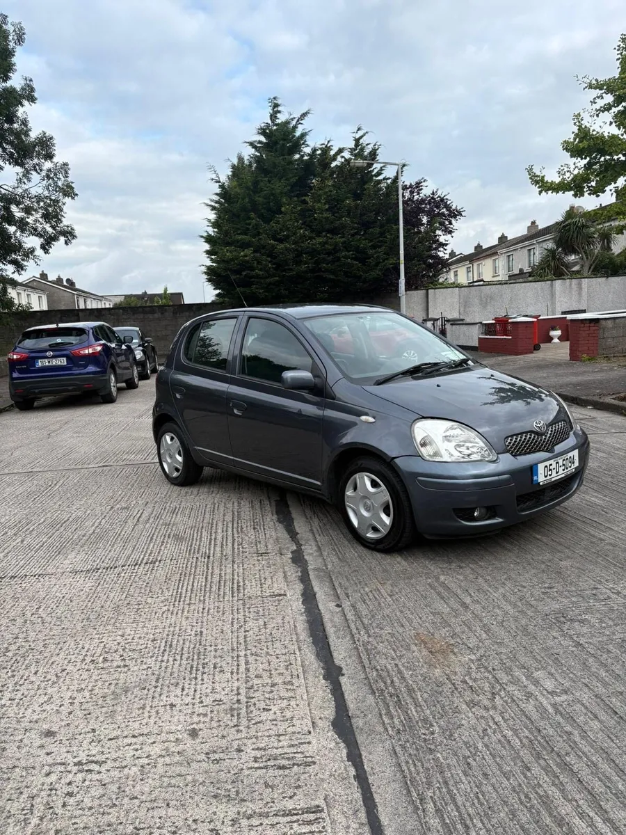 Toyota Yaris - Image 1