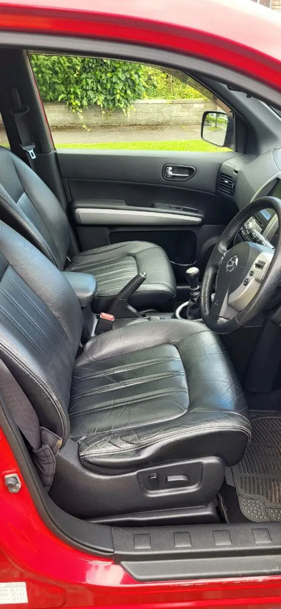 Car - Image 4