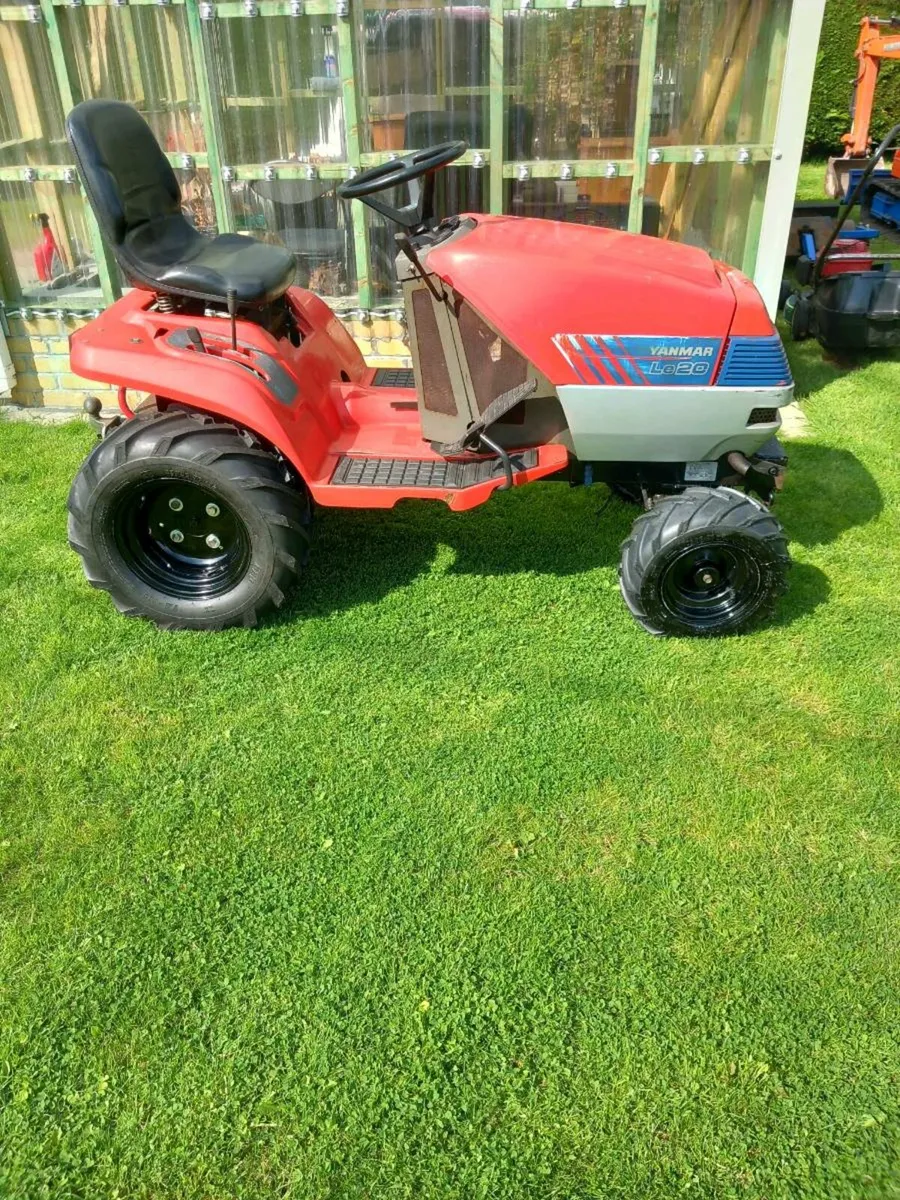 Yanmar garden tractor - Image 1