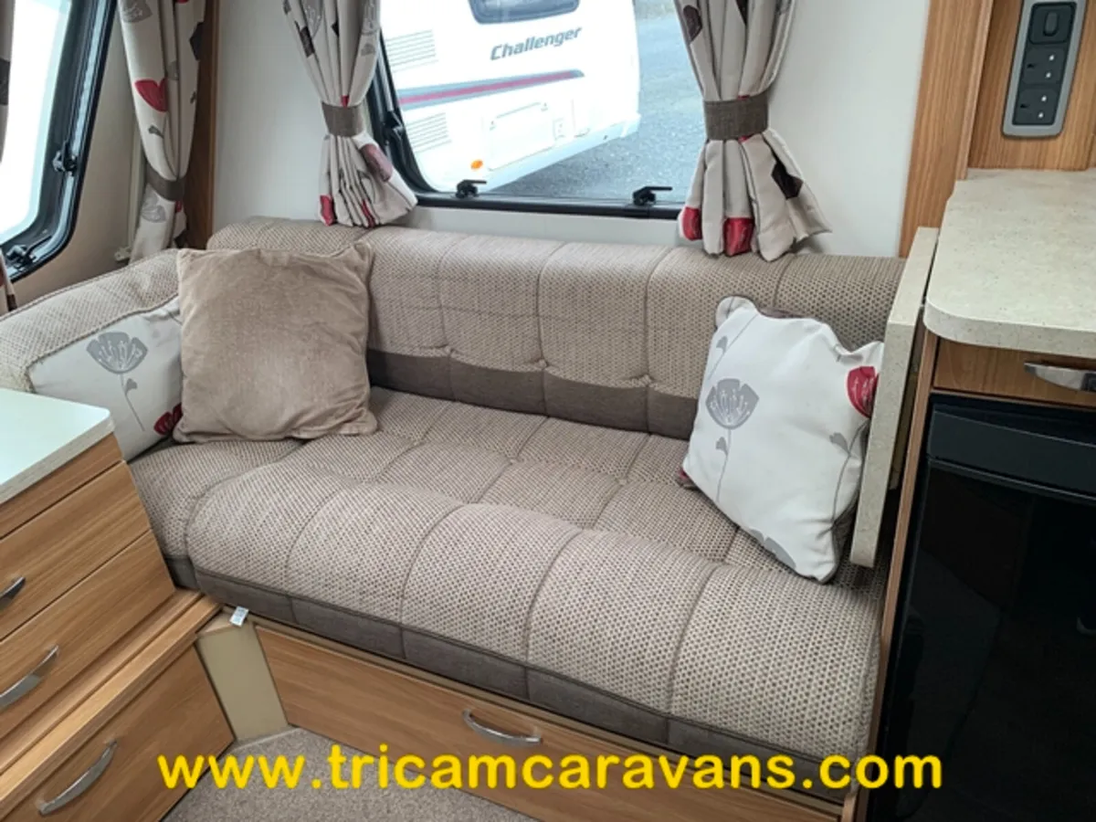 2014 Swift Challenger SE 580/4, Transverse Bed - Image 3
