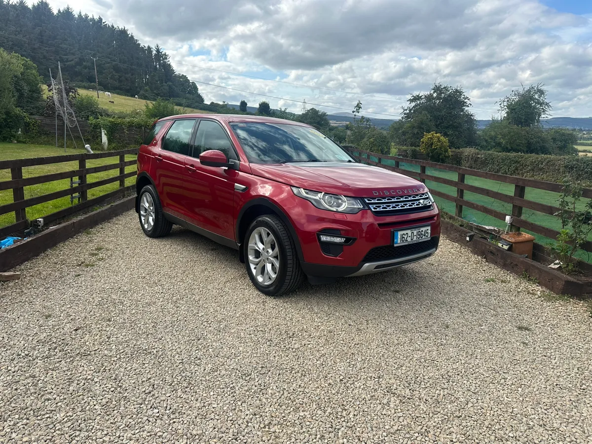 Land Rover Discovery Sport HSE 2016 - Image 1
