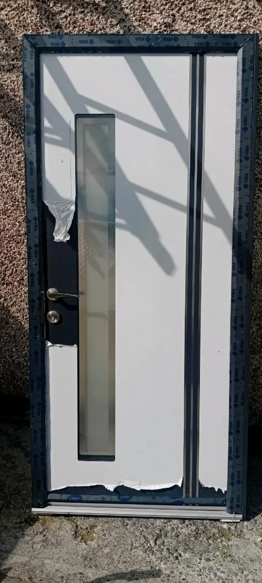 NEW COMPOSITE DOOR - Image 2
