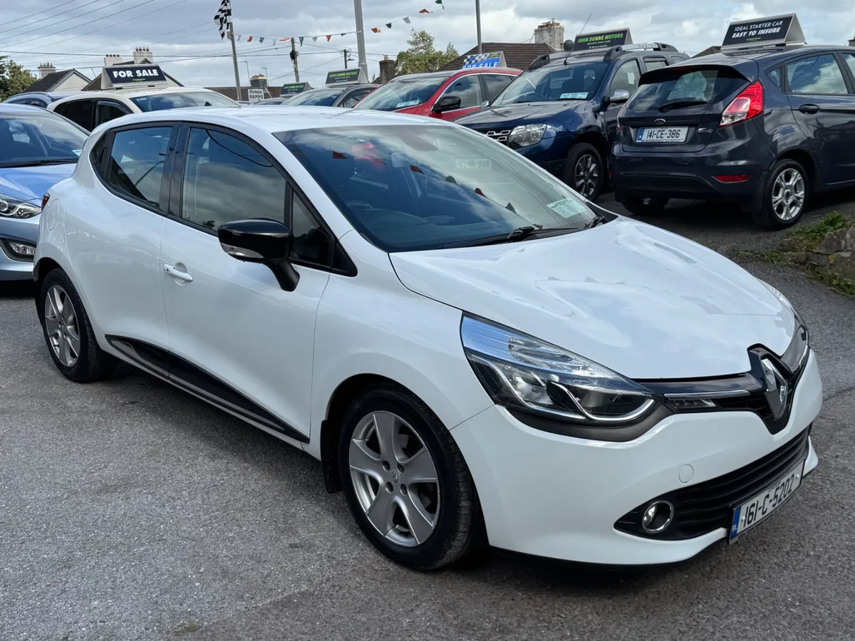 Renault Clio Ideal starter car - Image 3