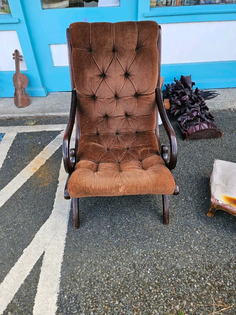 Vintage Retro Arm Chair - Image 1