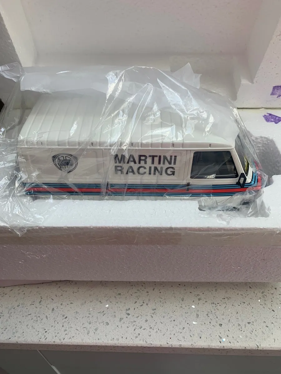 Otto 1/18 Lancia martini van - Image 2