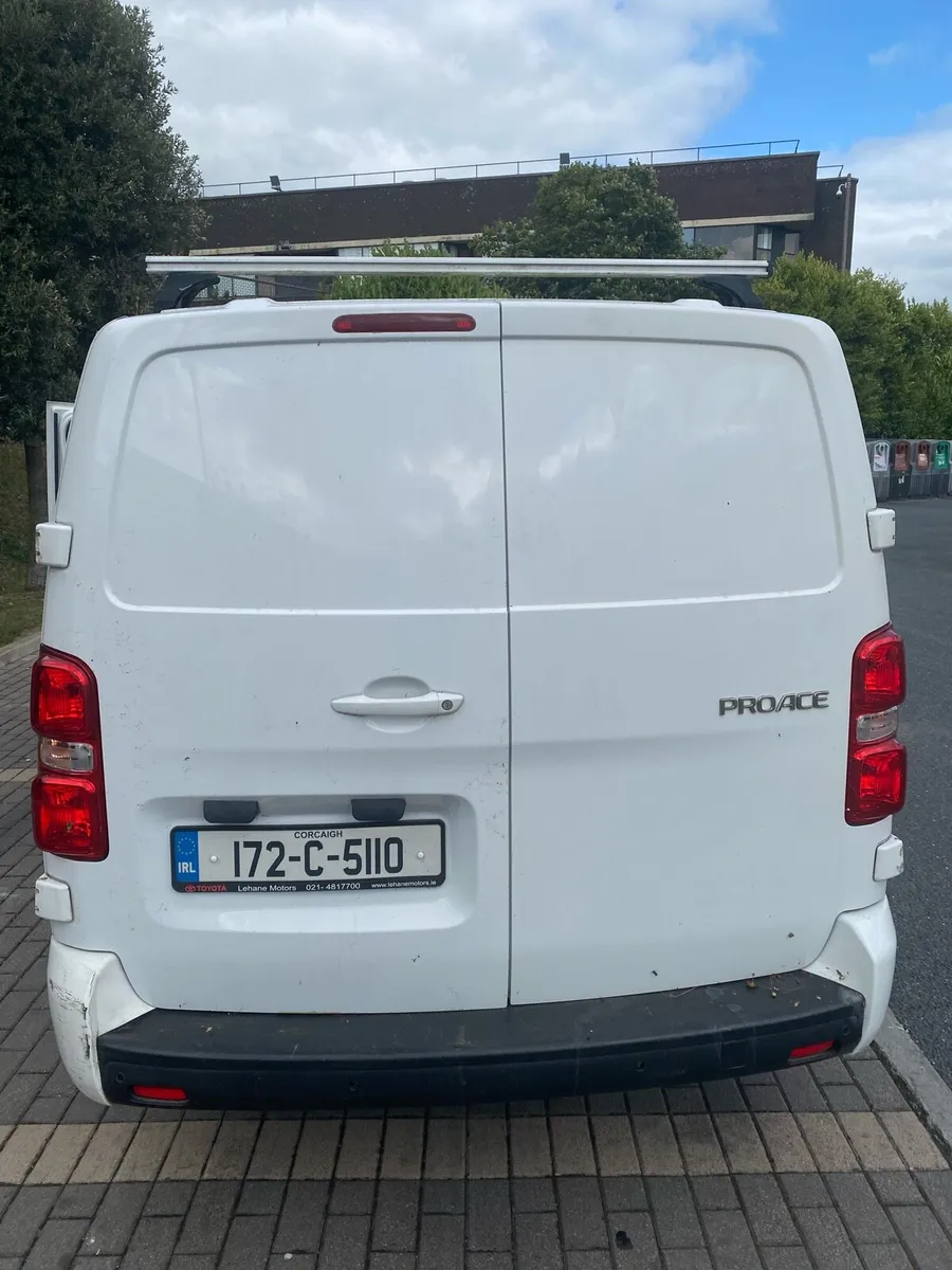 Toyota proace van for sale - Image 2