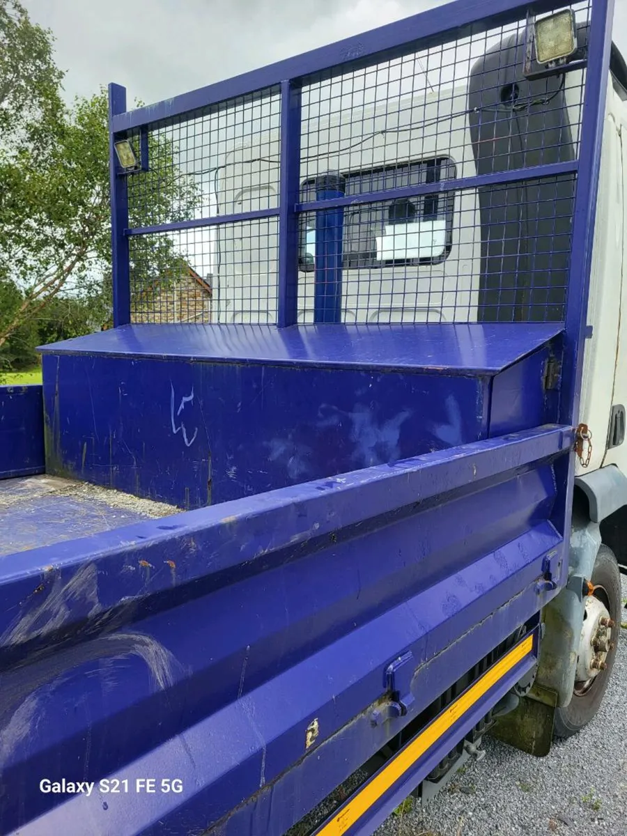 Daf 7.5 tonne tipper - Image 4