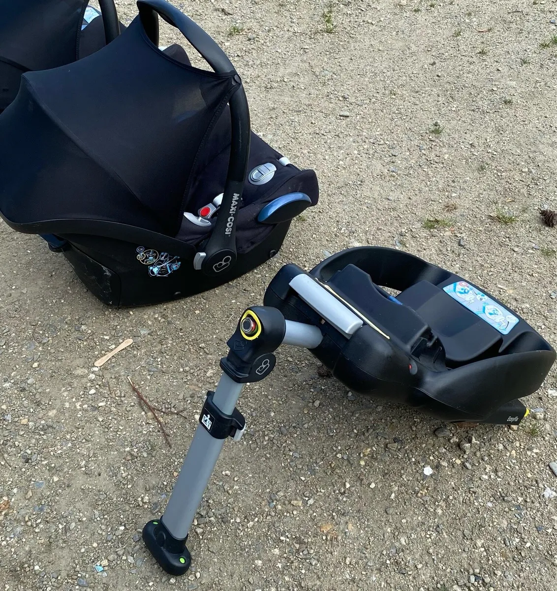 Baby car seat - Image 1