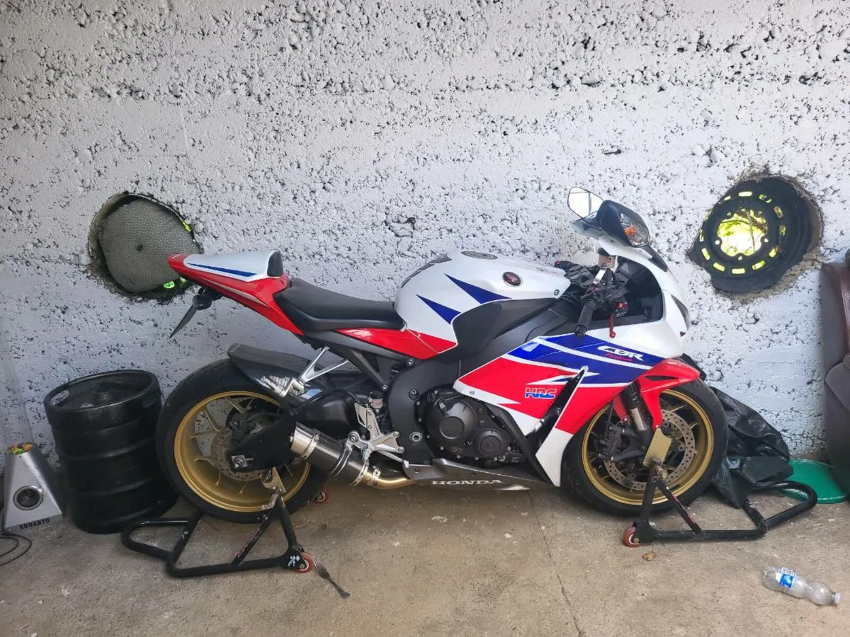Motorbike - Image 1