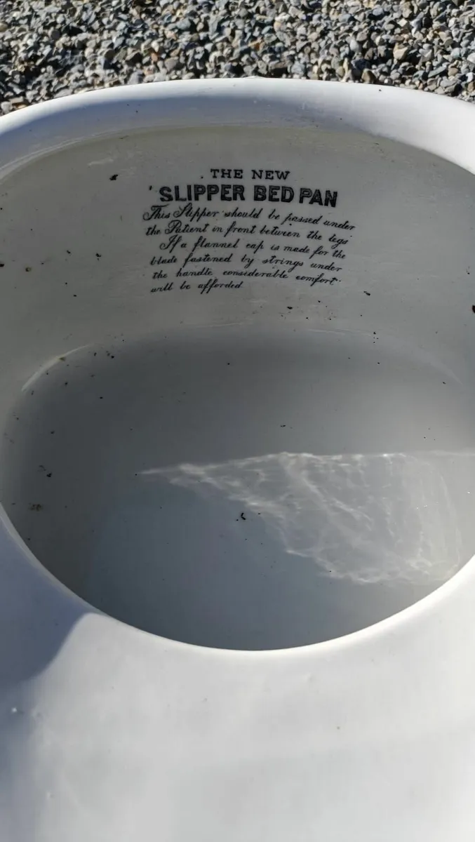 Antique ceramic slipper bed pan - Image 1